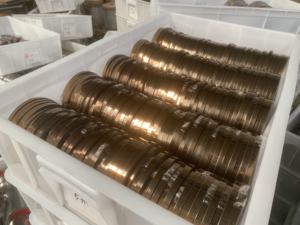 Patti decorativo de tira plana de color PVD de acero inoxidable 201 con respaldo autoadhesivo para decoración de paredes - Product Image 5