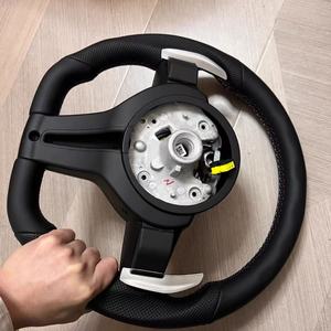 Volante in Pelle Personalizzato per BMW Serie 3 e Serie 5 Compatibile con i Modelli F30 F10 F15 F36 F01 F20 F25 G01 G11 <span class=keywords><strong>G20</strong></span> <span class=keywords><strong>G30</strong></span> - Product Image 4