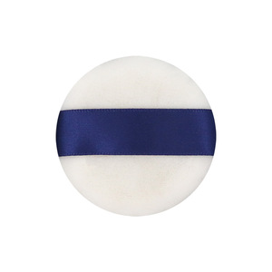 Esponja de Maquillaje de Terciopelo en Forma de Corazón, Esponja de Maquillaje con Cojín de Aire de Terciopelo Satinado para Base de Maquillaje e Iluminador - Product Image 1