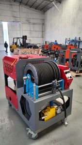 Máquina de <span class=keywords><strong>limpieza</strong></span> de alta presión de 300 bar, nueva máquina de gasolina de alta resistencia para dragado y drenaje de alcantarillado en sitios de construcción - Product Image 2