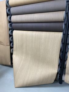 Película Decorativa de PVC con Diseño de Madera Mixta <span class=keywords><strong>Italiana</strong></span> para Puertas de Muebles, 0.18mm/0.25mm de Grosor, Impermeable, Ignífuga y con Relieve - Product Image 4