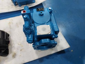 Bombas de pistón de desplazamiento variable PVH PVH057 PVH106 PVH131 PVH141 PVH131L PVH131R PVH131R12AF30B332000001AD2AA010A - Product Image 3