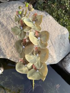 Orchidées artificielles réalistes en soie imprimées en 3D, Phalaenopsis en gros pour la décoration de la maison, du salon, de la remise des diplômes et de Pâques - Product Image 5