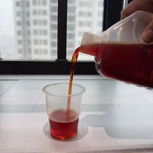 Huile moteur <span class=keywords><strong>2</strong></span> <span class=keywords><strong>temps</strong></span> de qualité supérieure, formule de base SAE, <span class=keywords><strong>prix</strong></span> d'usine, livraison rapide, mélange personnalisé, lubrifiant automobile pour motos - Product Image 2