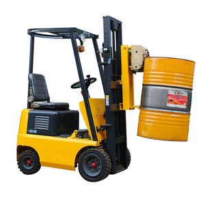 Chariot élévateur électrique CPO-20, capacité de 2 tonnes, commande assise, pneus pleins, utilisation en intérieur, mât à trois étages, déplaceur latéral hydraulique - Product Image 4