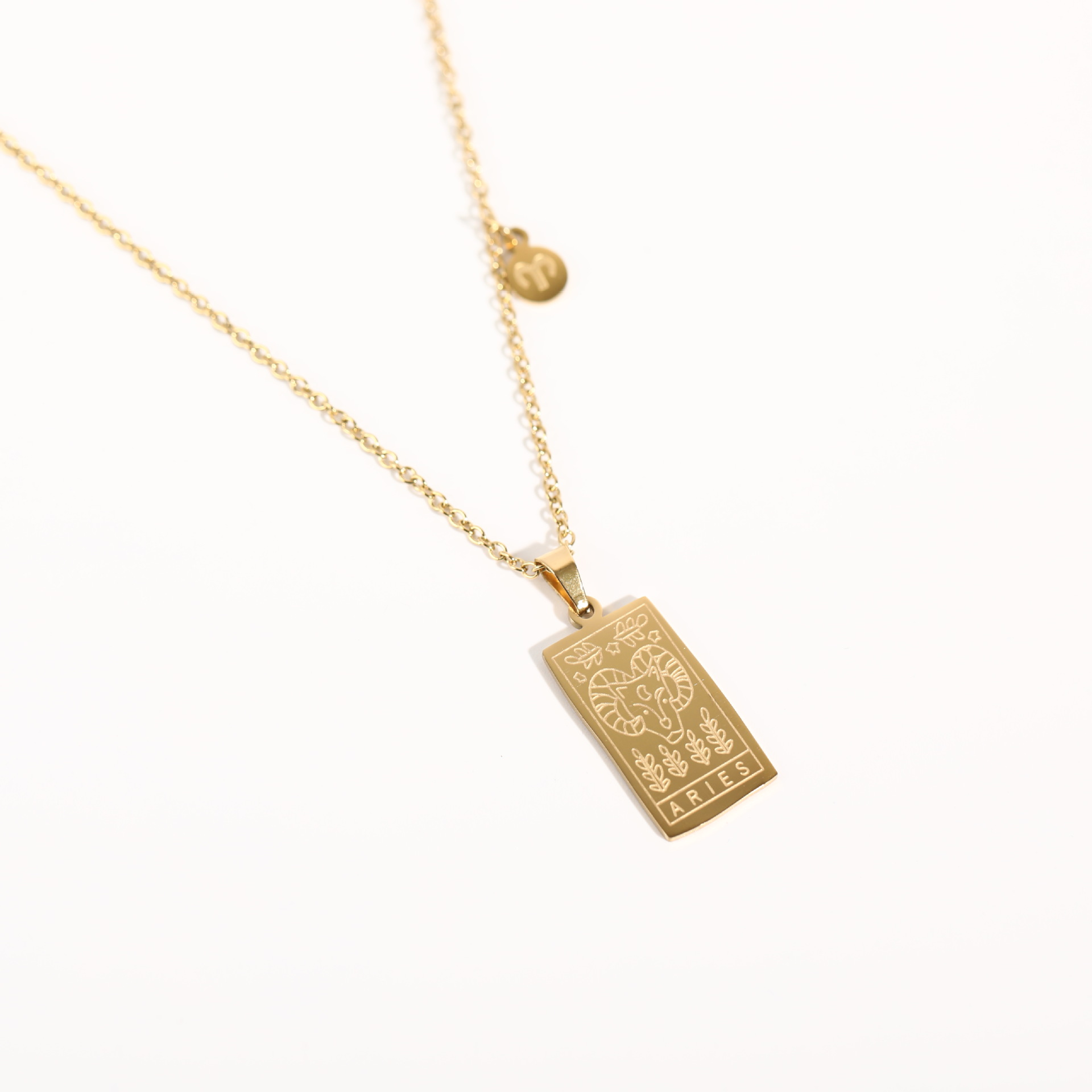 Collar/Aries-Oro2