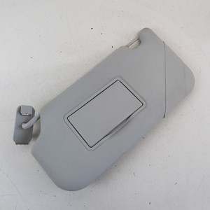 Parasole Sinistro Usato per Ford Fiesta Mk6 2008-2016 (77466) - Product Image 1