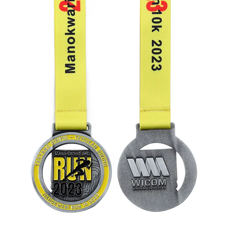 Üretici özel çinko alaşım hollow out madalya spor 2D maraton 10km run bitirmek metal madalya