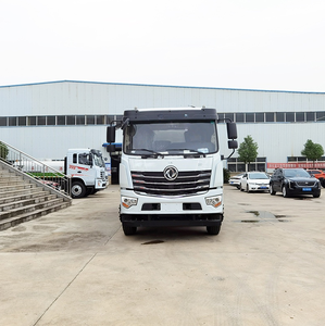 Camión Cisterna de Agua Personalizado CLW Dongfeng 6x4 290HP, Vehículo de Riego con Lavado a Alta Presión para Operaciones de Saneamiento Urbano - Product Image 4