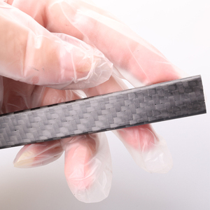 Panneau en <span class=keywords><strong>fibre</strong></span> de carbone à faible coût avec coupe de forme spéciale, panneau en <span class=keywords><strong>fibre</strong></span> de carbone 3k avec certification CE - Product Image 4