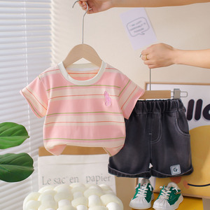 2025 nuevo estilo, traje de verano informal para niños, conjunto de dos piezas bordado a rayas para niños con mangas cortas, ropa informal para bebés - Product Image 4