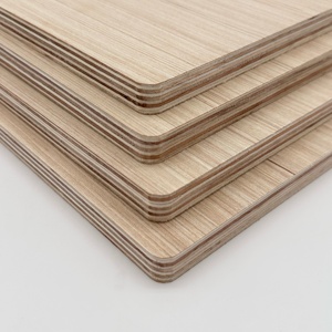 Pannelli <span class=keywords><strong>di</strong></span> <span class=keywords><strong>compensato</strong></span> <span class=keywords><strong>marino</strong></span> in melamina 4x8 9mm 12mm 16mm 18mm, prezzi all'ingrosso per <span class=keywords><strong>compensato</strong></span> laminato in melamina per mobili da ufficio - Product Image 3