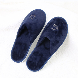 Pantofole personalizzate in stile <span class=keywords><strong>Hotel</strong></span> Resort per interni con LOGO ricamato con tacco a punta chiusa in velluto corallo pantofole usa e getta - Product Image 6