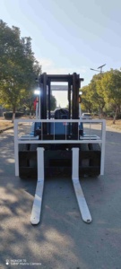 Chariot élévateur diesel TCM FD100 d'occasion de 10 tonnes, bon marché et en bon état, à vendre - Product Image 4