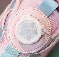 Chaussures à roulettes lumineuses LED pour enfants, fabriquées directement par les fabricants, pour filles, avec design changeant de forme, ultralégères et durables