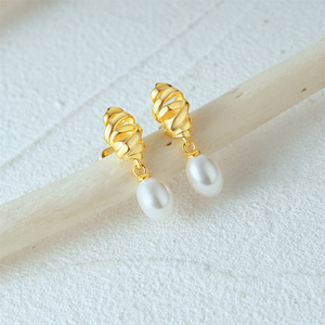 CANNER, Nuevos Pendientes de Plata de Ley S925 con Perlas, Pendientes de Perlas de Agua Dulce con Baño de Oro de 18K para Mujer - Product Image 3