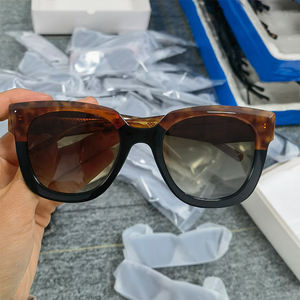 Liquidation de stock nouvelles lunettes de soleil polarisées de style européen américain pour hommes femmes rétro <span class=keywords><strong>cadre</strong></span> de chat Protection UV lunettes de soleil en acétate - Product Image 2