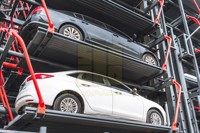 16-20 Parkplätze Voll automatisches rotierendes Parks ystem Effiziente 2,35 T Tragfähigkeit Automatische Aufzüge mit kleinem Platzbedarf