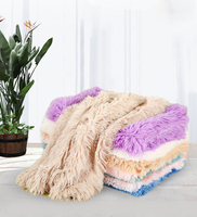 Gros fabricant doux luxe en peluche chien couverture rose gris blanc couverture pour animaux de compagnie chat chien lit