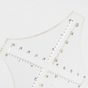 <span class=keywords><strong>Regla</strong></span> transparente <span class=keywords><strong>de</strong></span> patchwork <span class=keywords><strong>de</strong></span> cuatro esquinas, muestra <span class=keywords><strong>de</strong></span> lana, <span class=keywords><strong>regla</strong></span> deslizante tejida, <span class=keywords><strong>calculadora</strong></span>, <span class=keywords><strong>regla</strong></span> <span class=keywords><strong>de</strong></span> densidad - Product Image 3