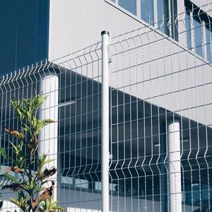 Cercado de seguridad de malla en V de 2,4 m de alto, recubierta de valla de alambre PVC/valla de jardín/valla 3D - Product Image 3