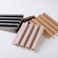 Panneau mural rainuré en WPC plastique imperméable et ignifuge au design moderne, grain de bois 3D, décoration bois, installation facile, appartements, hôtels
