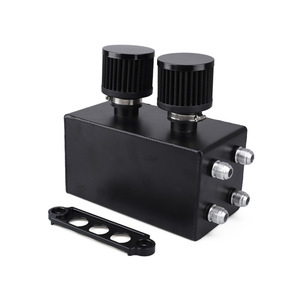 Réservoir de carburant à double trou, 2L, en alliage d'aluminium, bidon d'huile respirant avec filtre pour Honda Civic 92-00 - Product Image 1