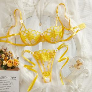 Soutiens-gorge à bords en acier populaires, lingerie pure brodée de fleurs de style japonais avec - Product Image 1