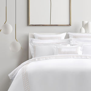 Lusso Champagne oro alveare ricamo biancheria da letto Hotel 4 pezzi copripiumino Set 100% cotone bianco lenzuolo - Product Image 1