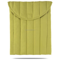 Sac d'ordinateur gonflé en coton quantité minimale de commande bas 13-14 pouces housse d'ordinateur portable housse de protection étui de transport pour MacBook Asus/Dell Xps en couverture
