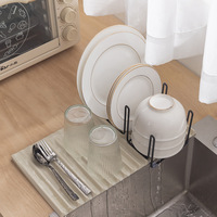 Égouttoir à vaisselle multifonctionnel pour évier, support de rangement pour ustensiles de cuisine avec tapis d'égouttage en silicone résistant à la chaleur