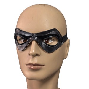 Umbrella Academy Black Eye Half Face Mask Disfraz de Halloween ecológico - Product Image 5