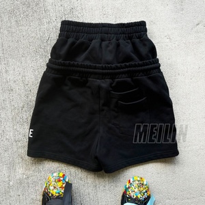 Pantalones Cortos de Cintura Doble para Hombre, Estilo Urbano, 360gsm-500gsm, 100% Algodón, Felpa Gruesa, Color Negro, Personalizados con Efecto Desgastado - Product Image 2