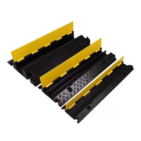 Rampe de protection de câble robuste pour extérieur, 1 canal, en caoutchouc jaune, ABS et PVC