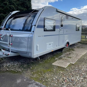 Moderna caravana mini 4x4 de moda, autocaravana ligera todoterreno con capacidad para 4 personas. - Product Image 1