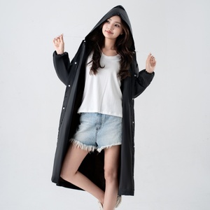 Impermeabile portatile a corpo intero da uomo e <span class=keywords><strong>donna</strong></span> per escursioni Non usa e getta per il commercio estero - Product Image 2