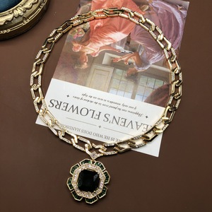 ZHENXUN – ensemble de boucles d'oreilles avec pendentif émeraude, bijoux en cuivre doré, entièrement sertis de diamants, accessoires pour femme, cadeau de créateur original à <span class=keywords><strong>la</strong></span> mode - Product Image 6