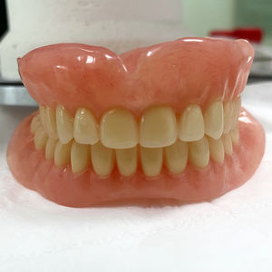 จีนผลิตฟันปลอมแบบถอดได้พร้อมฟันเรซิ่น ฟันปลอมแบบเต็มปาก ฟันปลอมแบบดูดติด ฟันปลอมสำเร็จรูปสำหรับการฟื้นฟูฟัน - Product Image 6