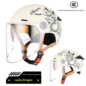 Casque ouvert avec imprimé ours de dessin animé mignon, visière longue remplaçable, léger et ventilé, casque de sécurité pour vélo électrique - Product Image 3