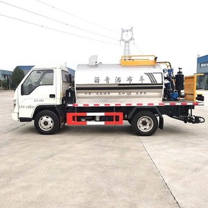 Camion pulvérisateur de construction Forland 4X2 Mini 2 tonnes, camion distributeur de bitume et d'asphalte - Product Image 2