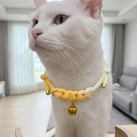Collier pour chat en corde tressée jaune ombré fait main avec clochette, accessoire pour animal de compagnie réglable, collier tissé esthétique pour chaton, personnalisable