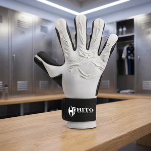Guantes de Portero de Fútbol de Neopreno y Caucho con Diseño Personalizado Alemán en Látex Negro y Blanco, con Dedos Negativos Inyectados y Extensibles - Product Image 6