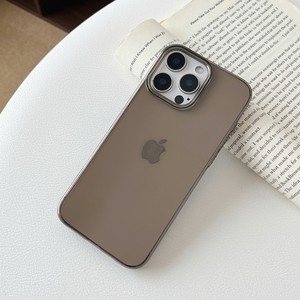 เคสโทรศัพท์พีซีแข็งใสคุณภาพสูง ดีไซน์สีพื้นโปร่งแสง สำหรับ 16 15 Pro - Product Image 4