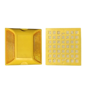 Marcador de Pavimento de Plástico Amarillo de Seguridad Vial Roadsafe, Reflector Doble Común, Alta Reflectividad, Resistencia a la Compresión de Más de 10 Toneladas - Product Image 2