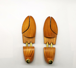 Varnished Giày cây thông cây gỗ hỗ trợ khởi động Giày da chống nhăn giữ hình dạng - Product Image 6