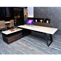 Table de direction en forme de L Design moderne en cuir commercial Mobilier de bureau de luxe pour PDG et patron Bureau de direction