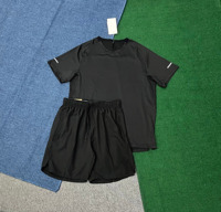 Vêtements de sport personnalisés en gros, usine OEM, ensembles de gym en tissu mesh à séchage rapide, survêtements athlétiques ventilés pour hommes et femmes