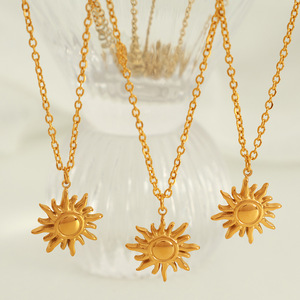 Collar con Colgante de Sol en Acero Inoxidable Dorado, Joyería de Moda para Mujer, Regalo - Product Image 1