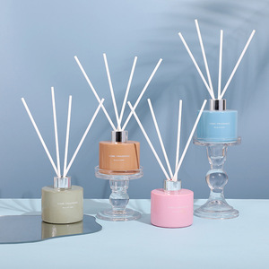 Kleurrijke 120ml rietdiffuser set, minimalistische ronde fles, huisgeur aroma <span class=keywords><strong>diffuser</strong></span> met witte stokjes, diverse kleuren - Product Image 6
