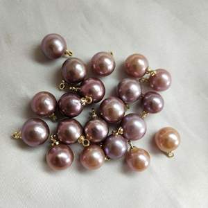 Perles d'eau douce rondes roses de 8-9 mm, perles naturelles faites à la main, perles en vrac pour bijoux DIY - Product Image 1